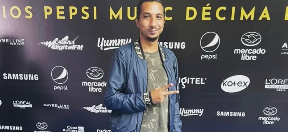 Eliud Ferrer, el director del video “Amor Tóxico” de Luis Silva y Grupo Macao nominado a Premios Pepsi