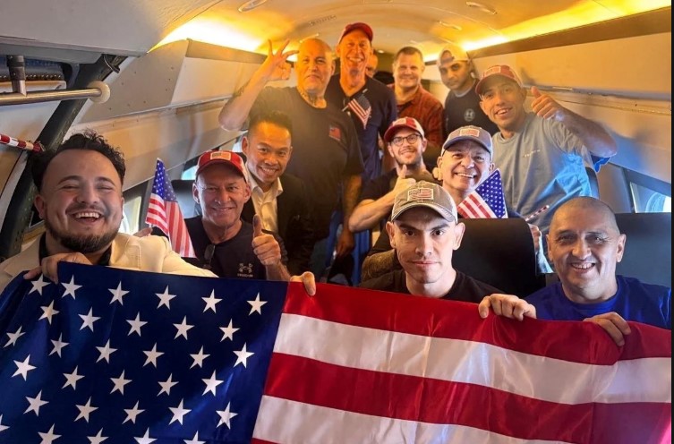 El exmilitar condenado por asesinato que fue canjeado con Venezuela está libre en EEUU