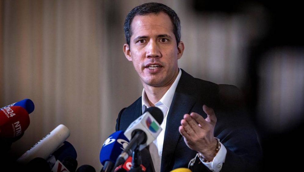 Guaidó criticó a medios de comunicación que se alinean con la propaganda de Maduro