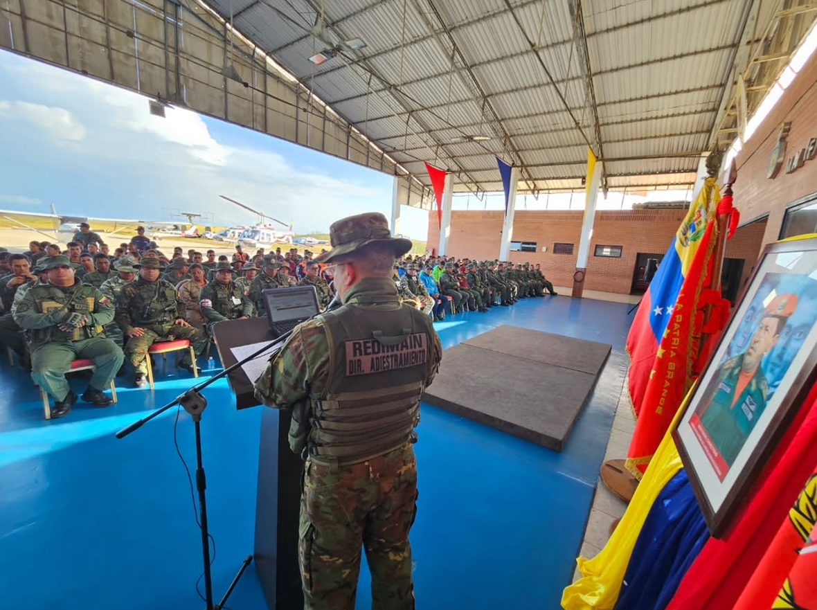 "Estamos cambiando la doctrina militar": cúpula de la Fanb inocula con descaro las ideas de Chávez