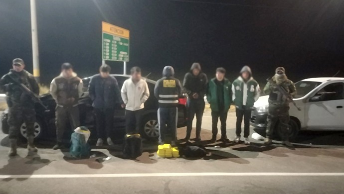 Autoridades de Perú arrestaron a seis hombres por intentar transportar drogas a Bolivia