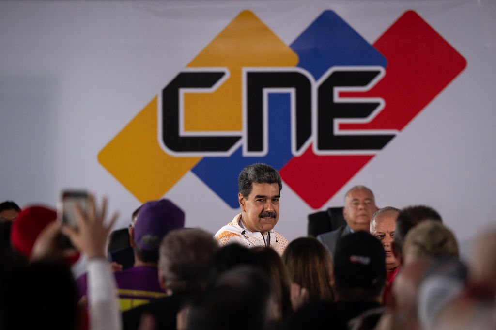 Circuitos comunales, la nueva forma de Nicolás Maduro para mantener el poder