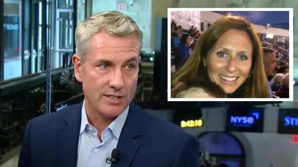 La fortuna que Andy Byron podría pagarle a su esposa tras el escándalo viral en el concierto de Coldplay