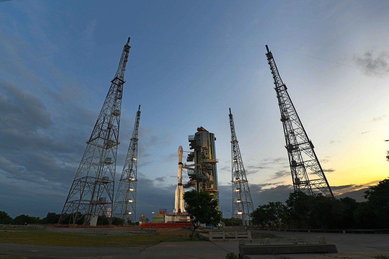 La India y la Nasa lanzan el satélite Nisar, el "ojo" para vigilar la Tierra (VIDEO)