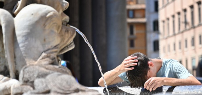 Italia bajo una de las mayores olas de calor de últimas décadas, con 46 grados en el sur