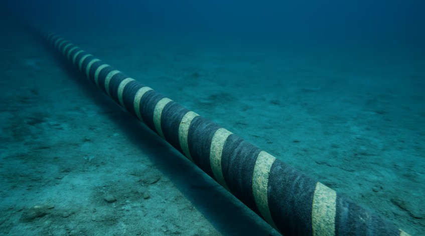 Así es como una red de cables submarinos asegura el servicio de internet en América Latina