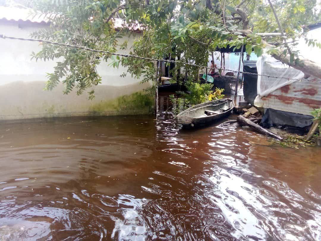 Gobernador chavista de Amazonas advirtió que emergencia por desborde del Orinoco "tiende a complicarse"