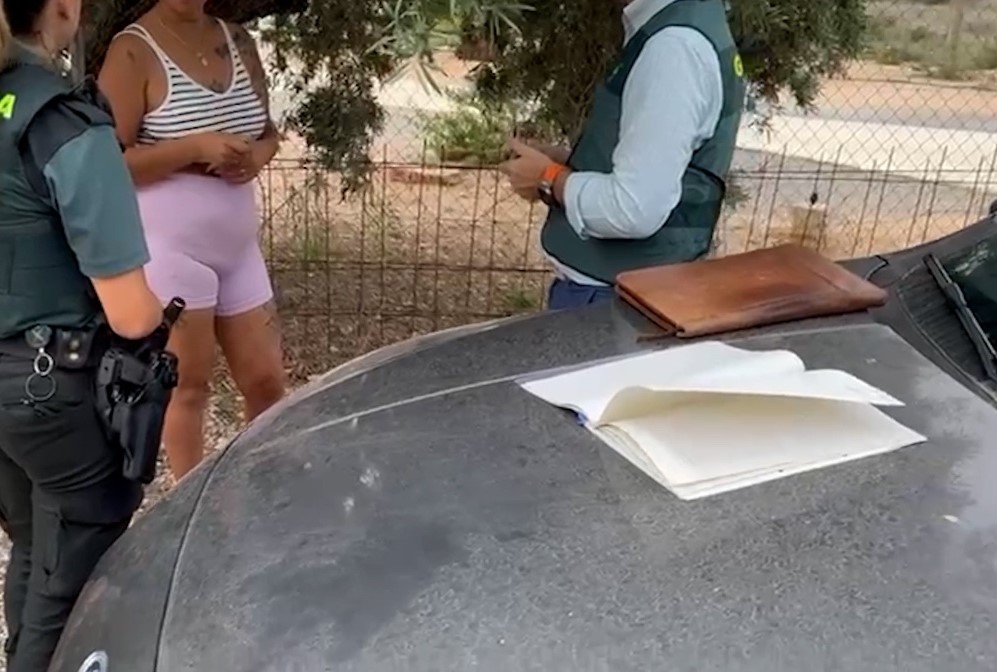 Tres españoles y una peruana detenidos por explotar mujeres sudamericanas