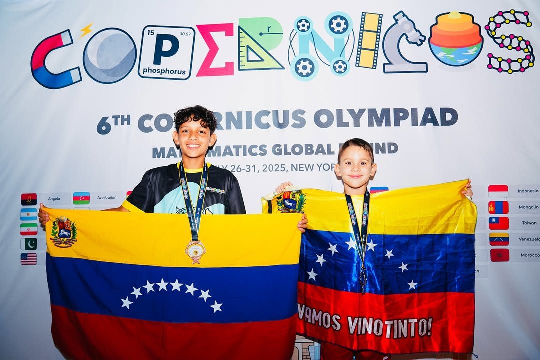 Dos niños venezolanos brillan con medallas en Olimpiada de Matemáticas en Nueva York