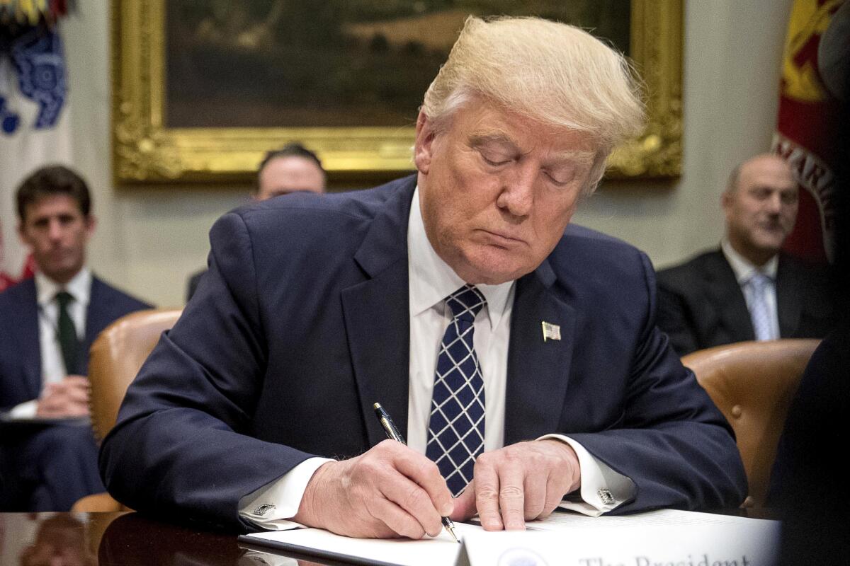 Trump no le dio tregua a Lula y firmó orden ejecutiva para aplicar aranceles del 50% a Brasil