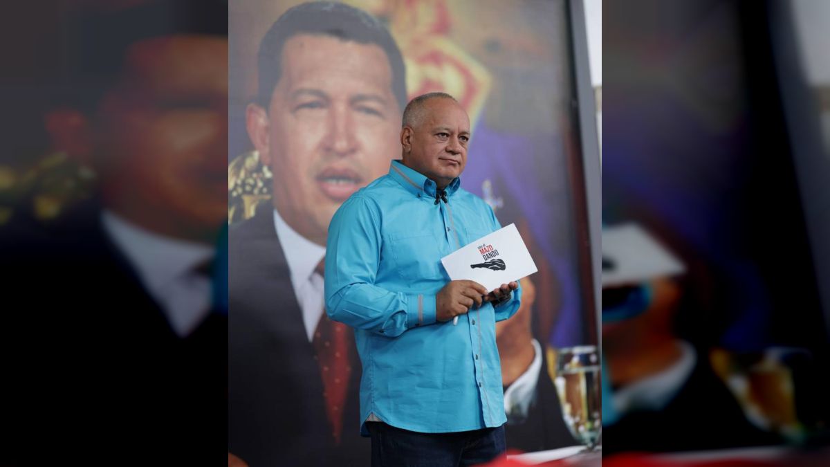 Diosdado Cabello admite que 20 de los migrantes retornados desde El Salvador eran requeridos por tribunales