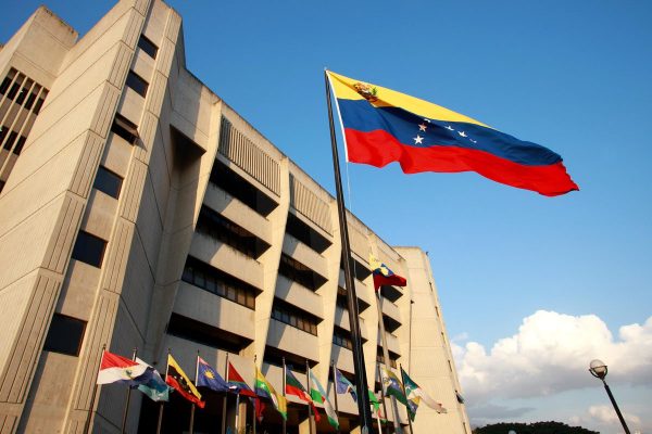 Autonomía en juego: el TSJ y las federaciones deportivas por Acceso a la Justicia