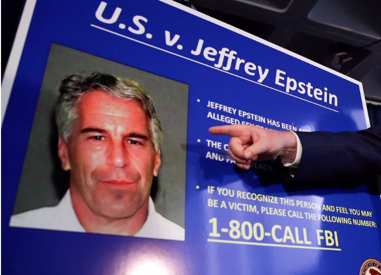 Cómo el fin del cierre del gobierno avivará de nuevo el fantasma del caso Epstein sobre Trump