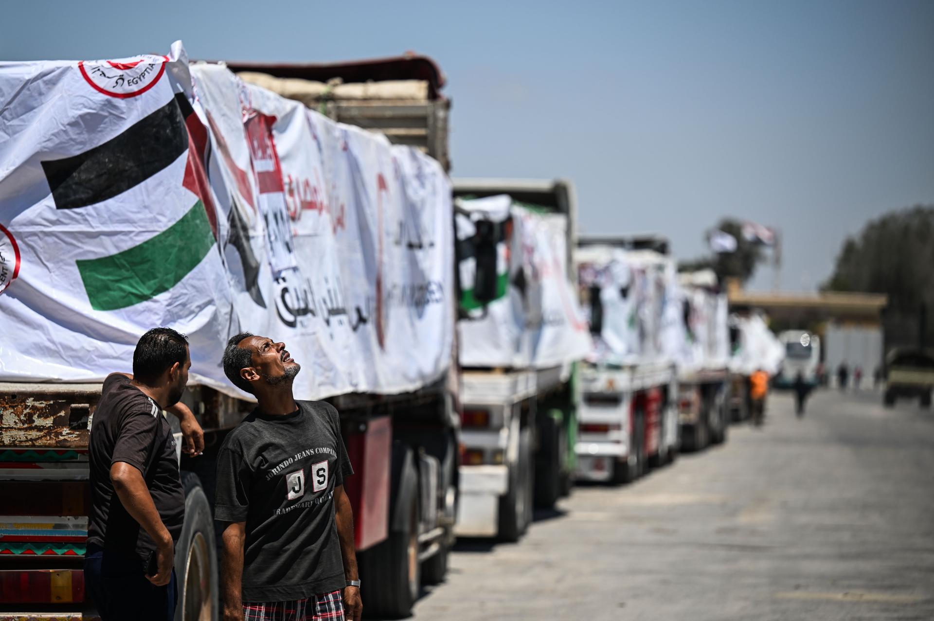 Israel confirmó el ingreso de casi dos mil camiones de ayuda a Gaza durante la última semana