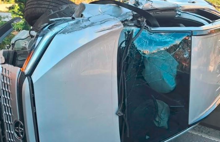 Trágico accidente en la Autopista Prados del Este dejó a una persona herida