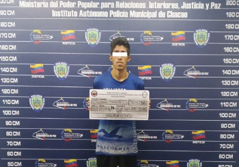 Capturan a un delincuente "con las manos en la masa" en Los Palos Grandes