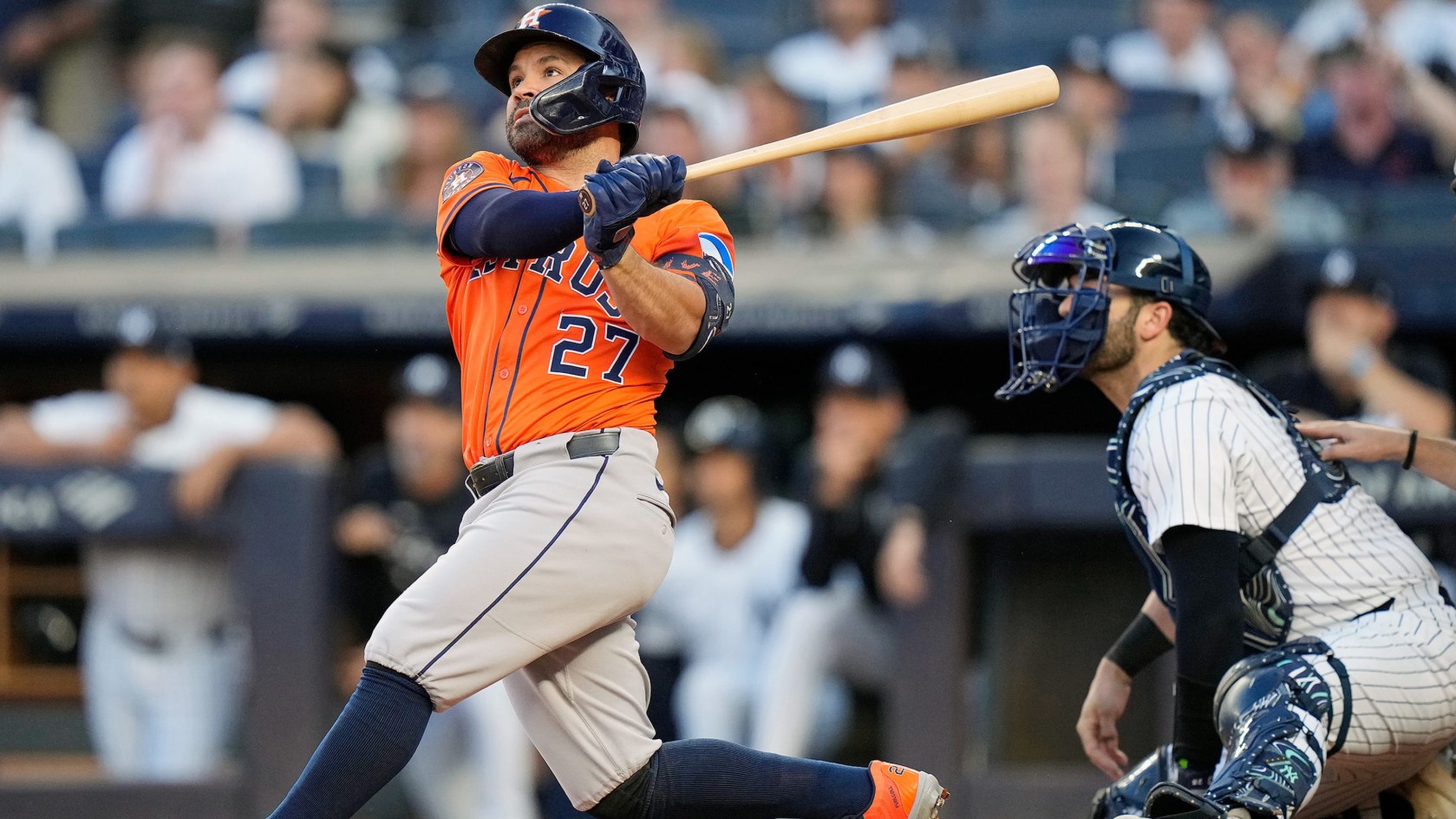 José Altuve es sometido a cirugía para extraer líquido de su pie derecho