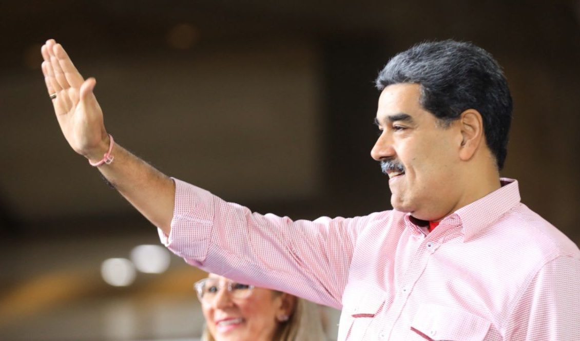 Maduro ordenó sacar millones de milicianos a las calles tras despliegue militar de EEUU
