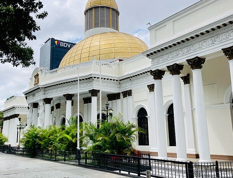 Julio César Torres Molina cayó en desgracia dentro de nueva purga en el Psuv