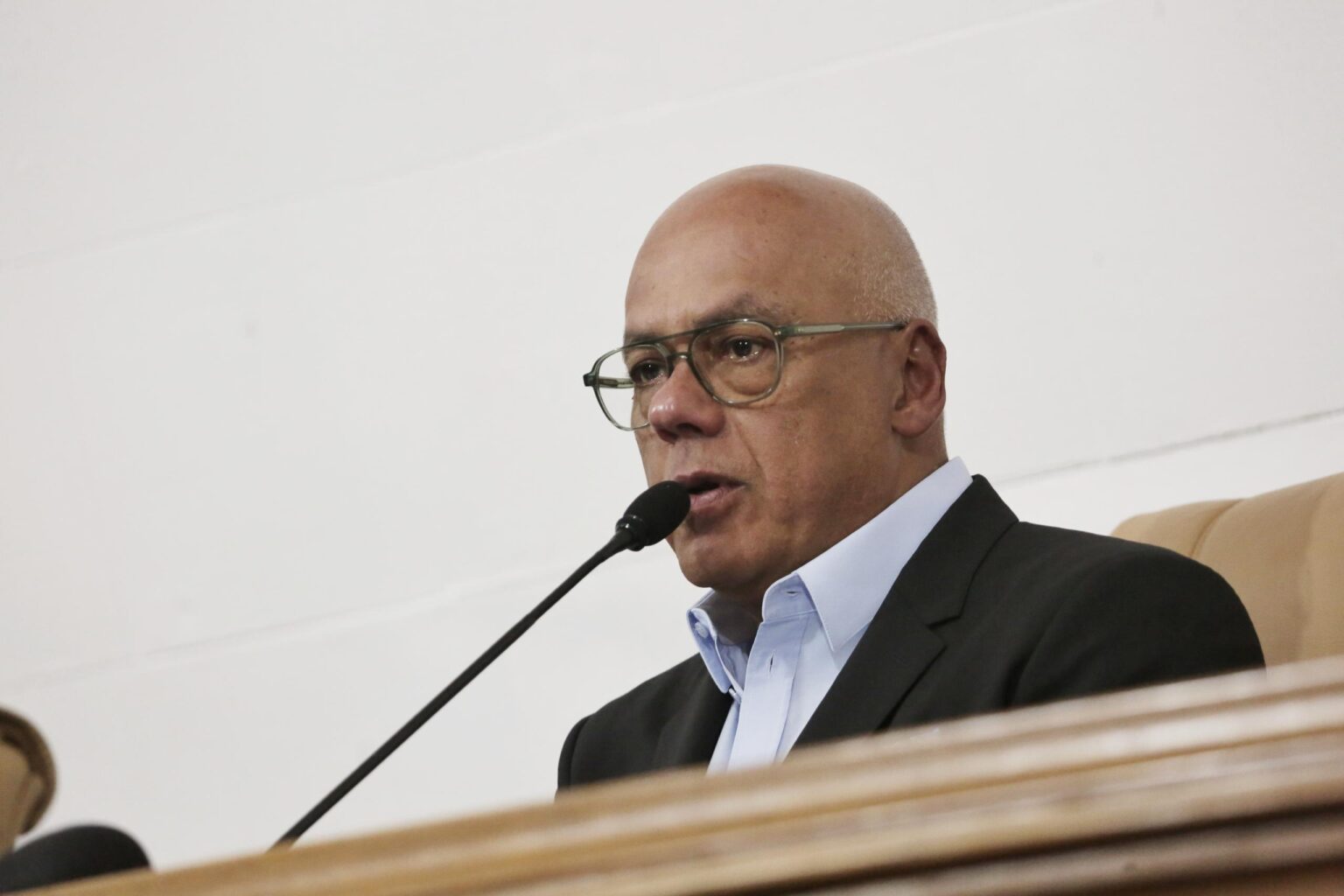 Jorge Rodríguez llamó a "defender la paz" en medio de tensiones con EEUU