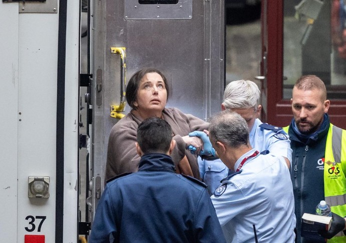 Un tribunal evalúa la condena a la australiana que mató a familiares con setas venenosas