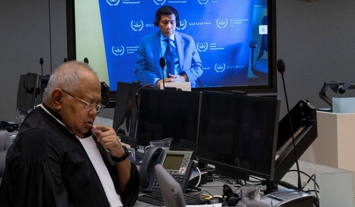 La defensa de Rodrigo Duterte acusa al fiscal Khan de conflicto de intereses en la CPI