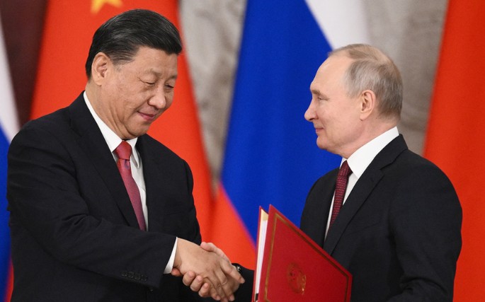 Xi y Putin abordan la guerra en Ucrania y reafirman su alianza estratégica durante llamada