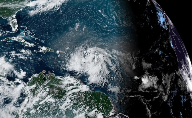 EEUU alerta de que Erin sería un huracán con riesgo de acercarse a Puerto Rico