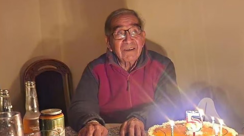 Mató a su padrastro, a quien acusó de haber abusado de su madre y hermanas hace 50 años