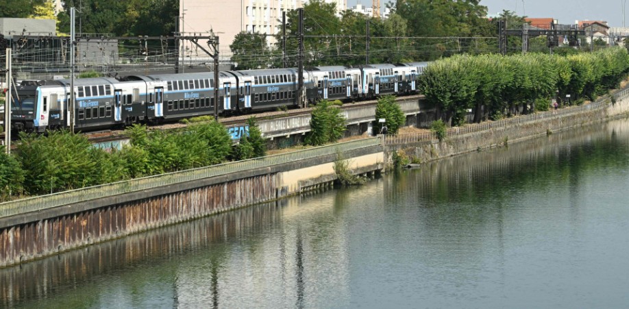 Se investiga el hallazgo de cuatro cadáveres encontrados en el río Sena cerca de París