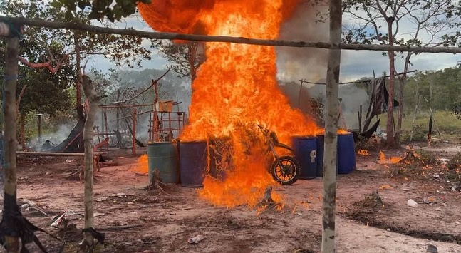 Fanb se adjudicó destrucción de campamento para la minería ilegal en Atabapo