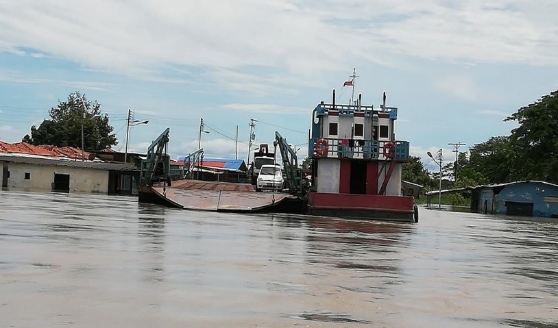 Denuncian disminución de chalanas para paso vehicular entre Apure y Guárico