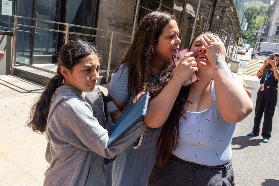 “Lo perdimos todo”: las deudas ahogan a las familias de inmigrantes detenidos