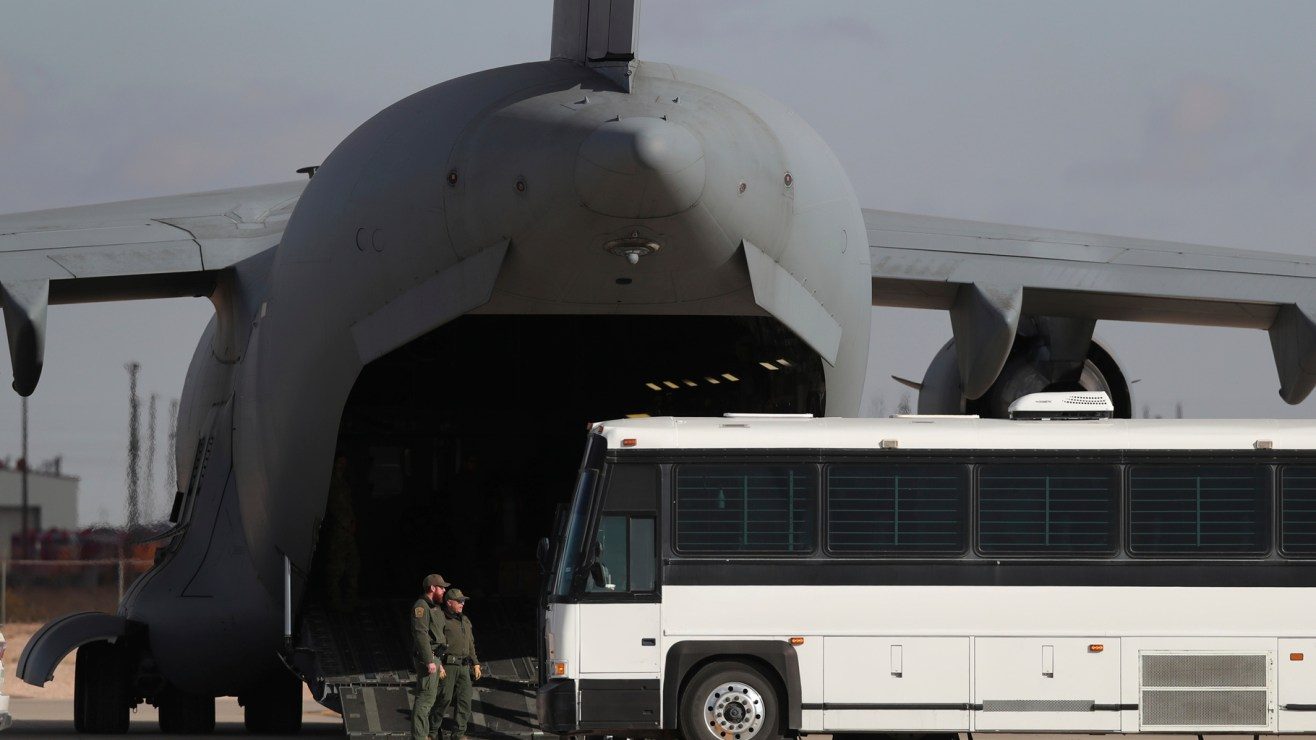 Trump prometió que migrantes expulsados podrán regresar a EEUU, pero con una condición