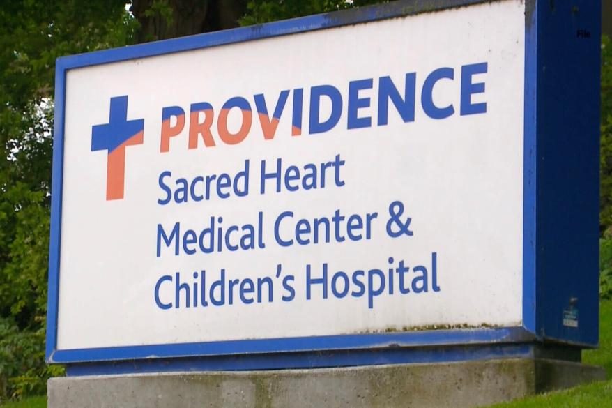 Hospital de Washington tomó impactante medida contra enfermeras tras el suicidio de una menor