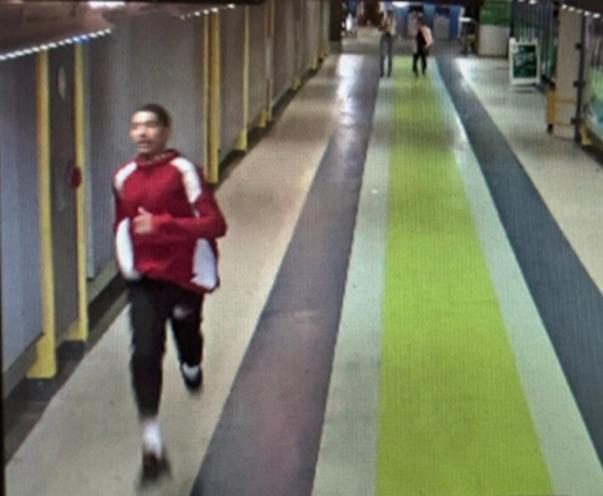 El audaz escape de un prisionero en el aeropuerto de Seattle: la segunda fuga de un recluso en tres meses