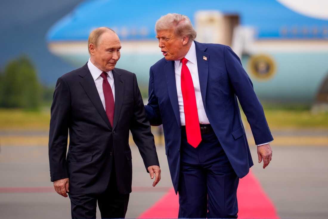 La Casa Blanca compartió FOTOS detrás de escena de la reunión entre Trump y Putin en Alaska