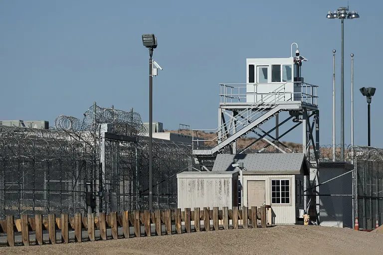 El vil traslado de una venezolana detenida por ICE en Luisiana a una unidad de confinamiento solitario