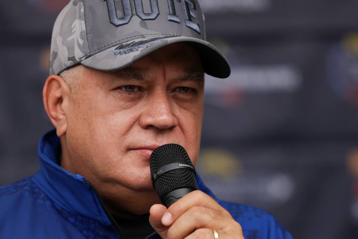 A Diosdado Cabello no le gustó que Gustavo Petro desenmascarara al chavismo