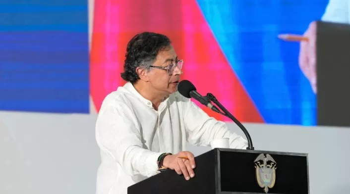 Petro afirmó que "adictos al poder" terminan en la cárcel