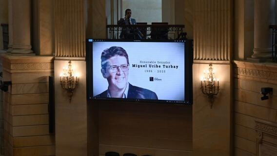 Miguel Uribe será velado en el mismo salón del Capitolio donde se homenajeó a sus abuelos