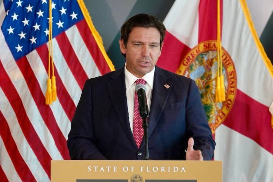 La nueva asignatura que llegará a las escuelas de Florida en 2026 tras ley firmada por Ron DeSantis