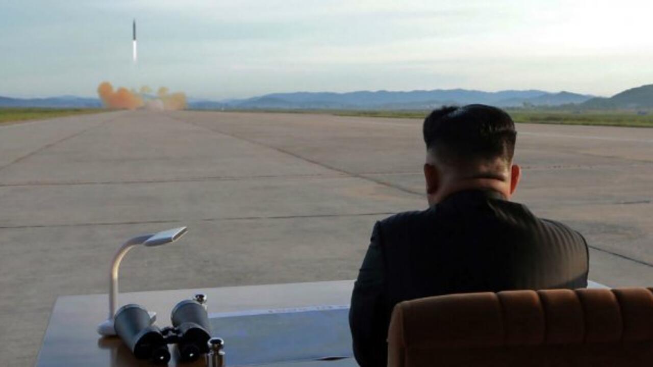 Kim Jong-un supervisó el lanzamiento de prueba de dos nuevos misiles de defensa aérea norcoreana