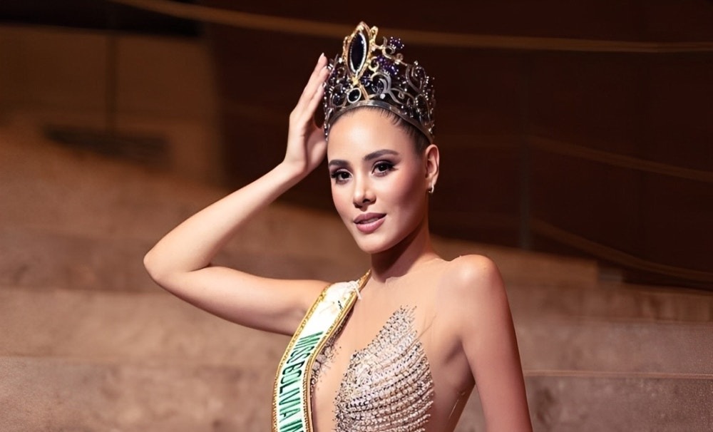 Paola Guzmán, la venezolana que desató controversia al ser elegida Miss International Bolivia 2025