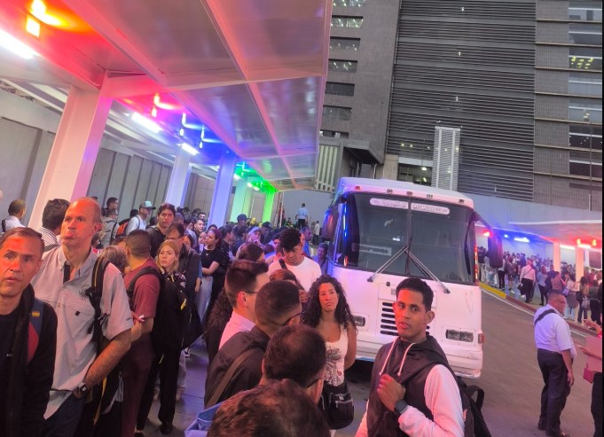 En VIDEO: el nuevo terminal de "Gestión Perfecta" es "un despelote total" solo siete días después