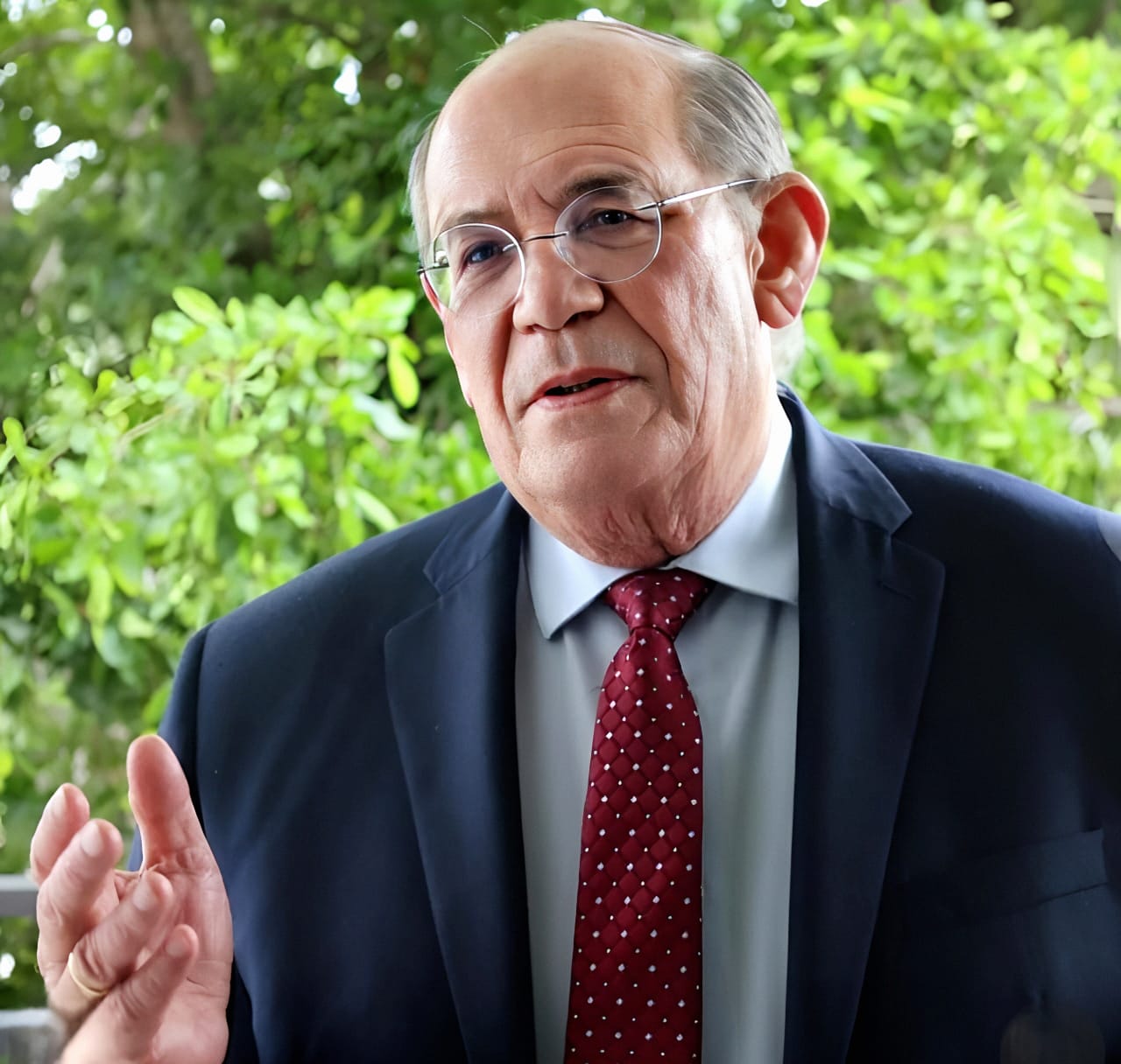 Omar González: El régimen se hunde entre sus propias traiciones y deserciones