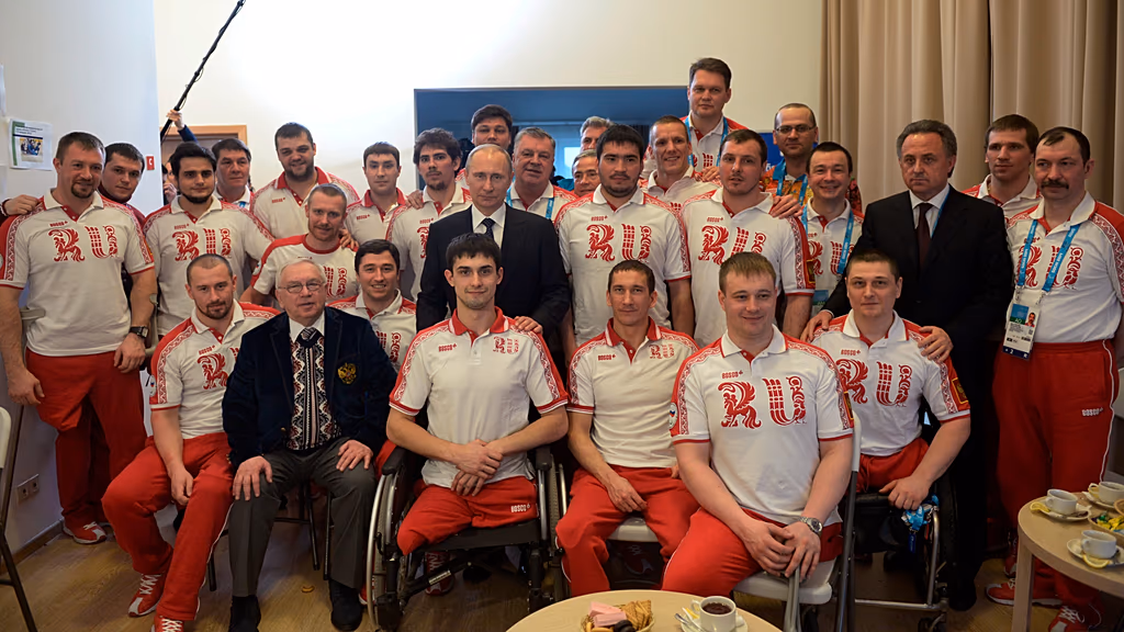 Comité Paralímpico Internacional levanta las suspensiones a Rusia y Bielorrusia para competir en eventos