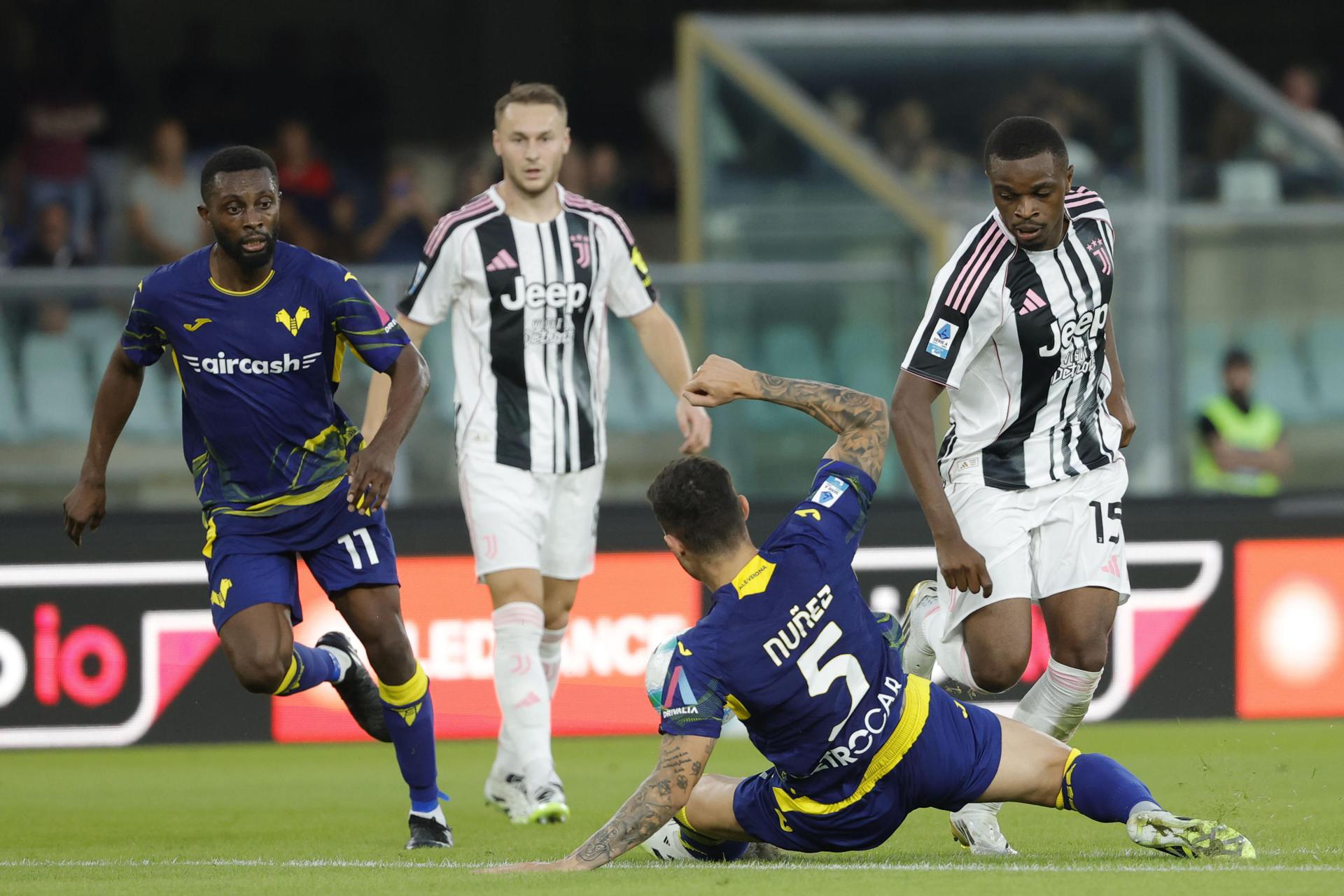 Empate dramático con ayuda del VAR mantiene a la Juventus invicta en Serie A
