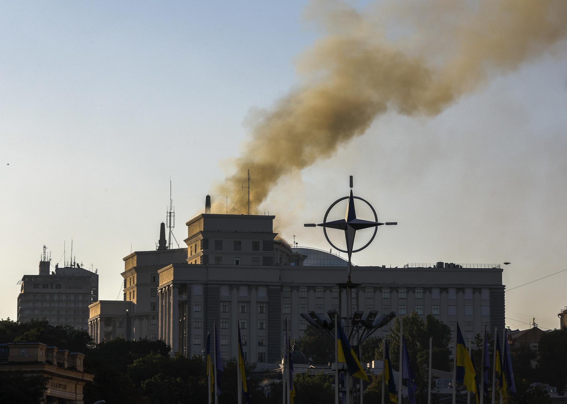 El mayor ataque aéreo de Rusia contra Ucrania dejó al menos cuatro fallecidos y 44 heridos, según Zelenski
