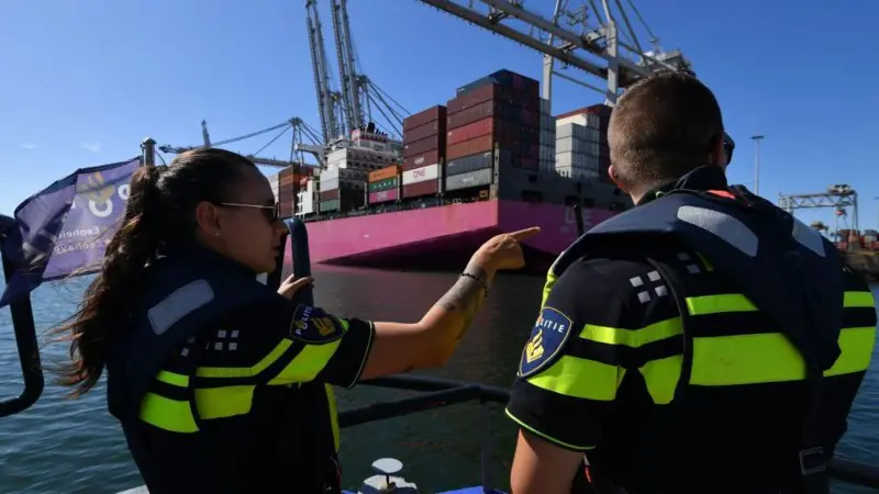 La "superautopista" marina que los carteles usan para enviar droga a Reino Unido y Europa